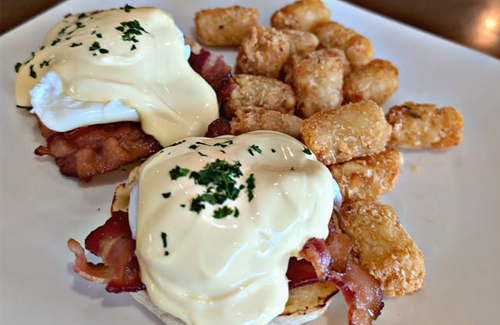Breakfast and Sunday Brunch at Dempseys Restaurant and Lounge